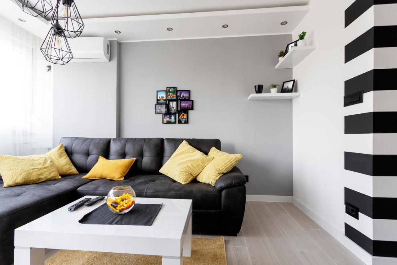 Park Apartment Нови Сад Екстериор снимка